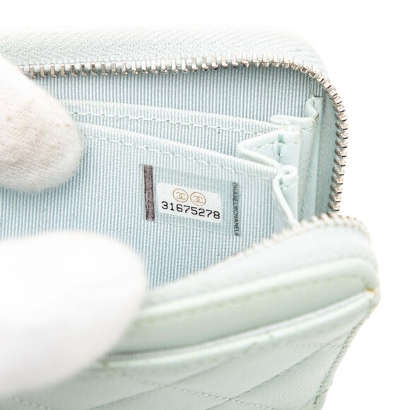 Pre-Loved Chanel CC Quilted Caviar Zip Coin Purse - Picture 6 of 9